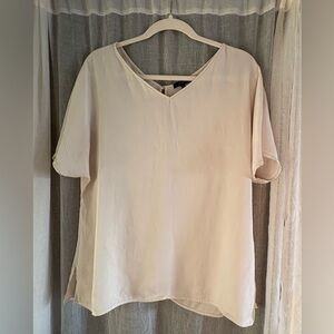 Quince Cream Silk V-Neck Blouse Size L
